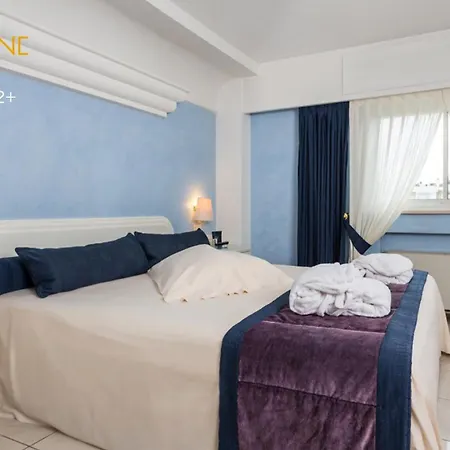 Hotel Luna Riccione E Aqua Spa Only Adults +12-2