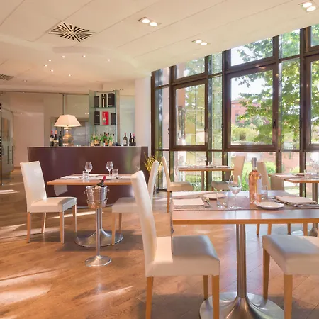Savhotel Aemilia Bologna-2