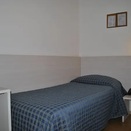 Auto Park Hotel-2