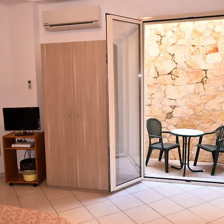 Hotel Condor-2