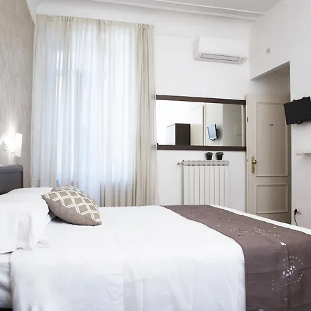 Hotel Capri-2