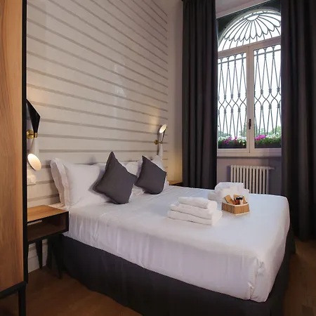 Hotel Lungarno Vespucci 50-2