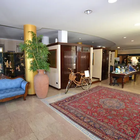 Hotel Enrichetta-3
