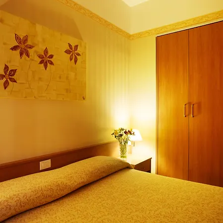 Hotel Fortuna-3