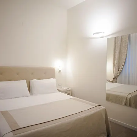 Hotel Accademia-3
