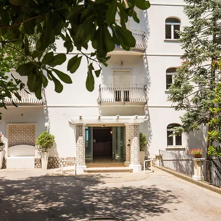 Grand Hotel Hermitage-2