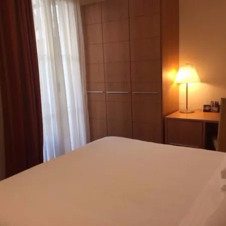 Accademia Hotel-3