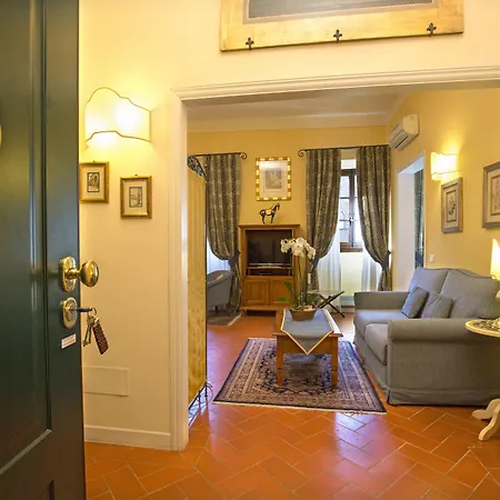 La Casa Del Garbo - Luxury Rooms & Suite-2