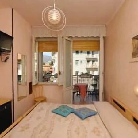 Hotel Elena-2