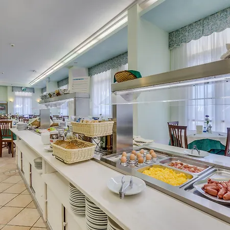 Hotel Austria-3