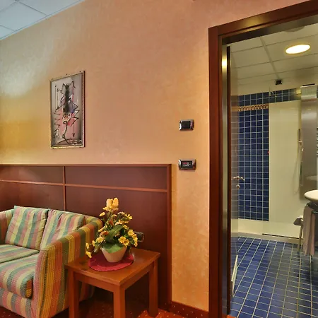 Palace Hotel Moderno-2