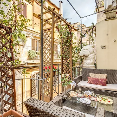 Pantheonview - Luxury Suites-3