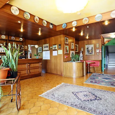 Hotel Astoria-3