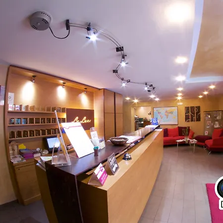 Hotel La Luna-2
