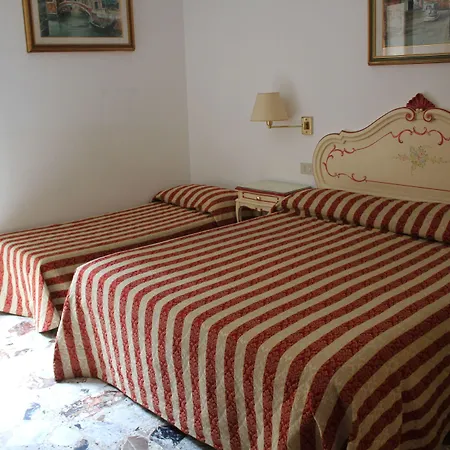 Guesthouse Al Profeta-3