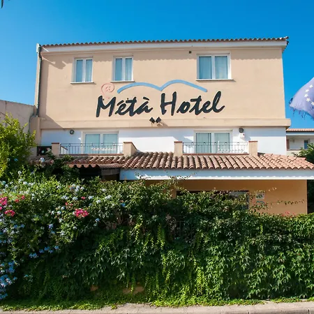 Meta Hotel-2
