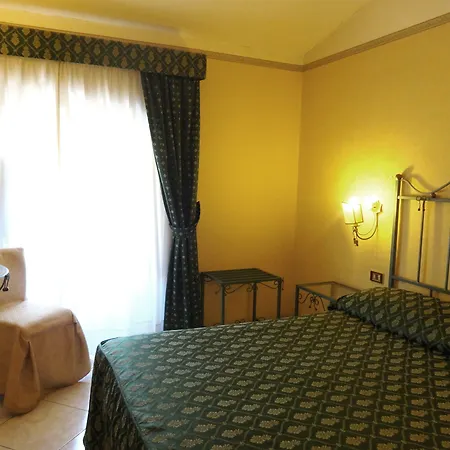 Hotel Centrale Europa-3