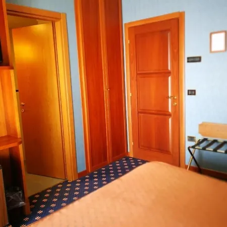 Hotel Lido - Beach And Palace-3