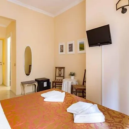 Marta Guest House-2