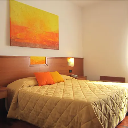 Euro Hotel-3