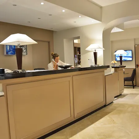 Lh Hotel Lloyd Roma-3