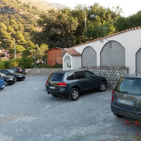 Bed & Breakfast Laino-2