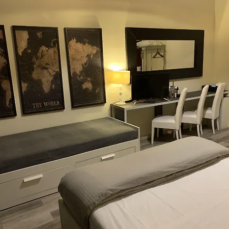 Rigoletto Rental Rooms-2