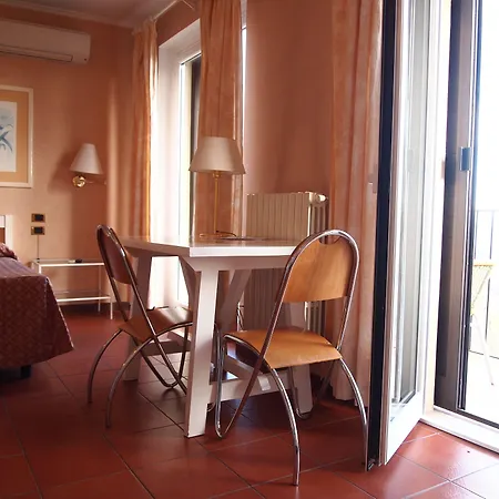Hotel Bel Soggiorno-2