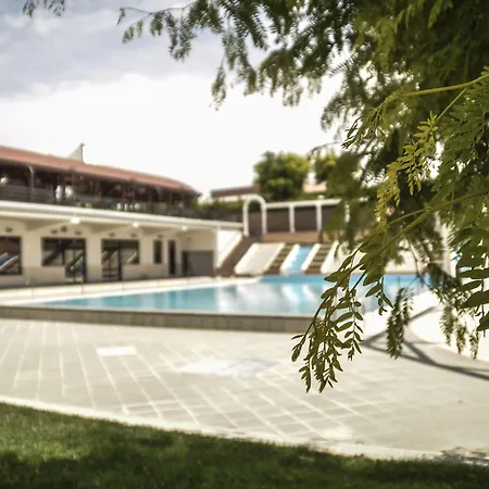 D'Aragona Lifestyle Hotel-3