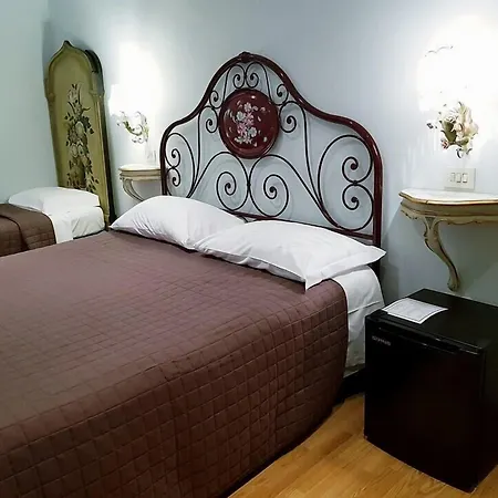 Hotel Margaret-3