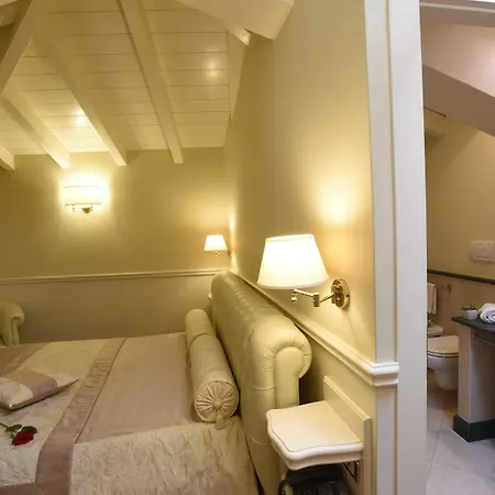Santa Chiara Suite Hotel & Spa - Lecce-3