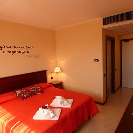 Hotel Fidenza-3