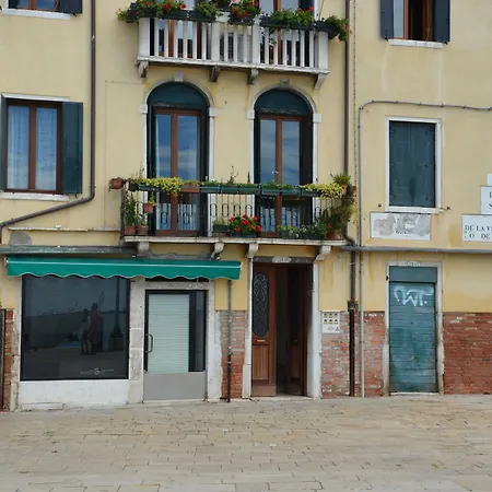 Casa Favaretto Guest House-3