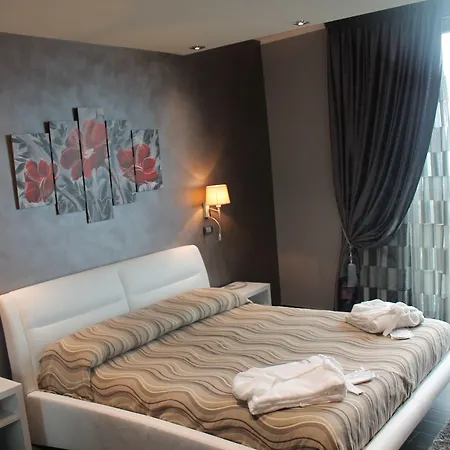 Hotel Mediterraneo-3