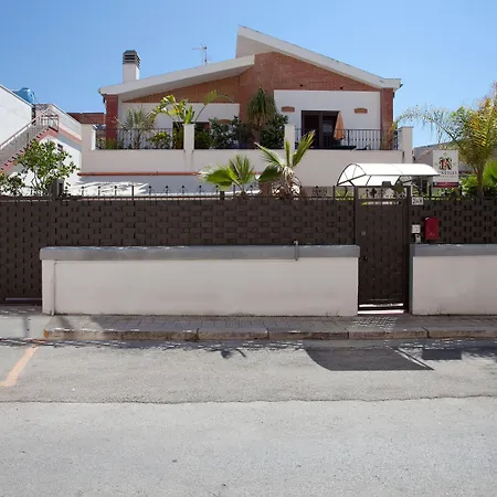 Kunesias B&B-3