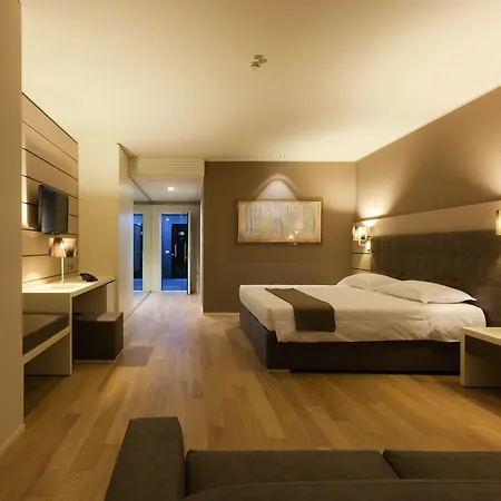 Hotel Glamour-3