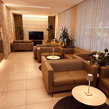 Hotel Derby S-2