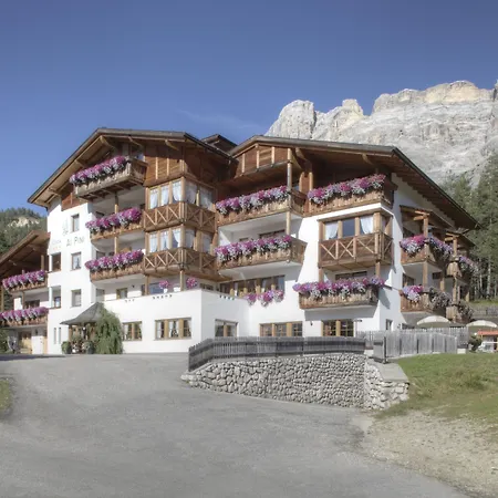 Hotel Ciasa Ai Pini-2