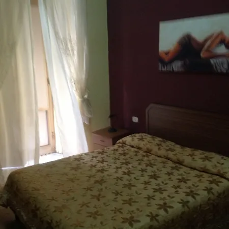 Hotel Poker-2