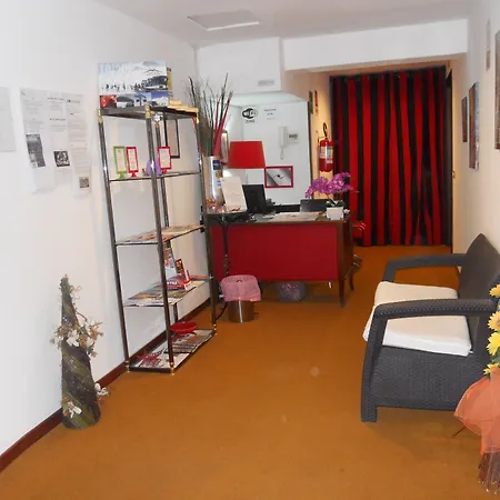 Catania Crossing B&B - Rooms & Comforts-2