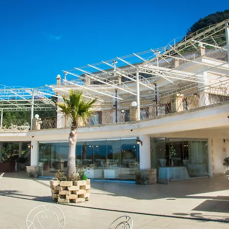 CapoSperone Resort-2