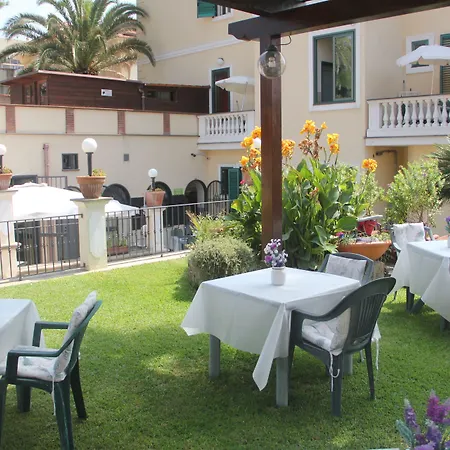 Villino Gregoraci Relais-2