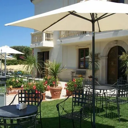 Hotel Villa Cerelis-3