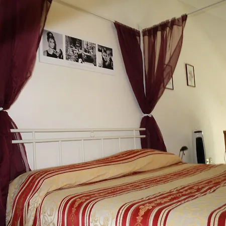 Romeo And Juliet B&B And Apartaments-2