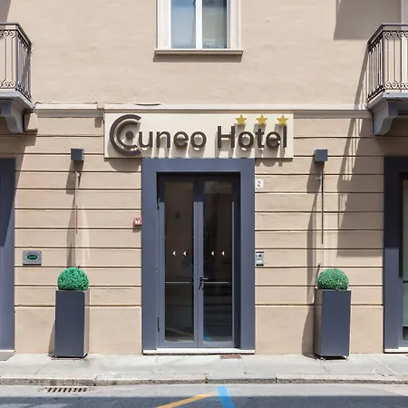 Cuneo Hotel-3
