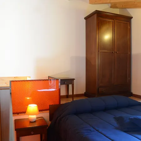 Le Stanze Del Lago Apartments-2