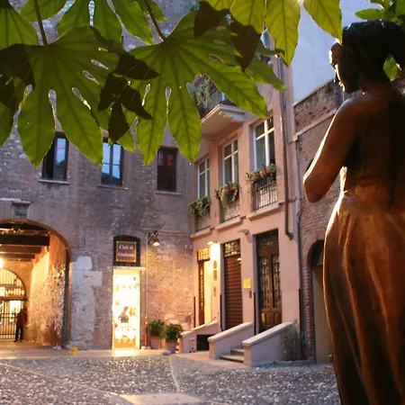 La Corte Di Giulietta-3