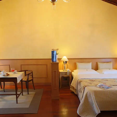 Hotel Isola Di Caprera-3