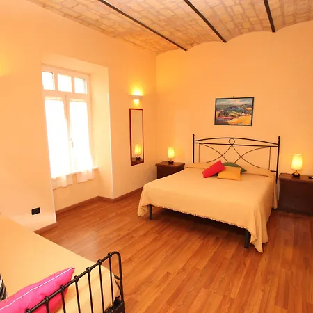 A Ca Degli Equi B&B-3