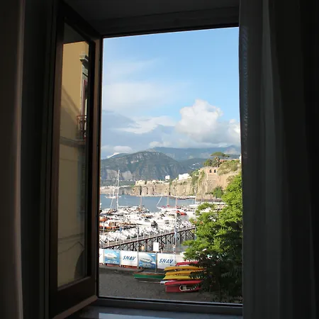 Surriento Suites-3